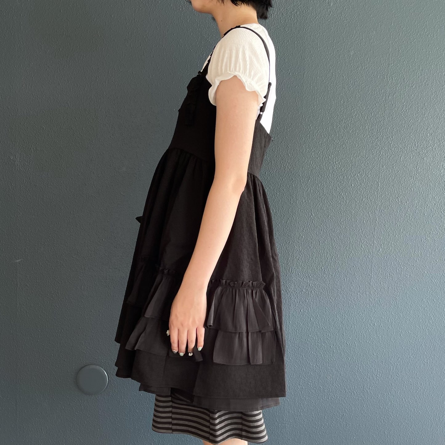 Ruffled Sleeveless Volume Dress / Black / ラッフルスリーブレスワンピース