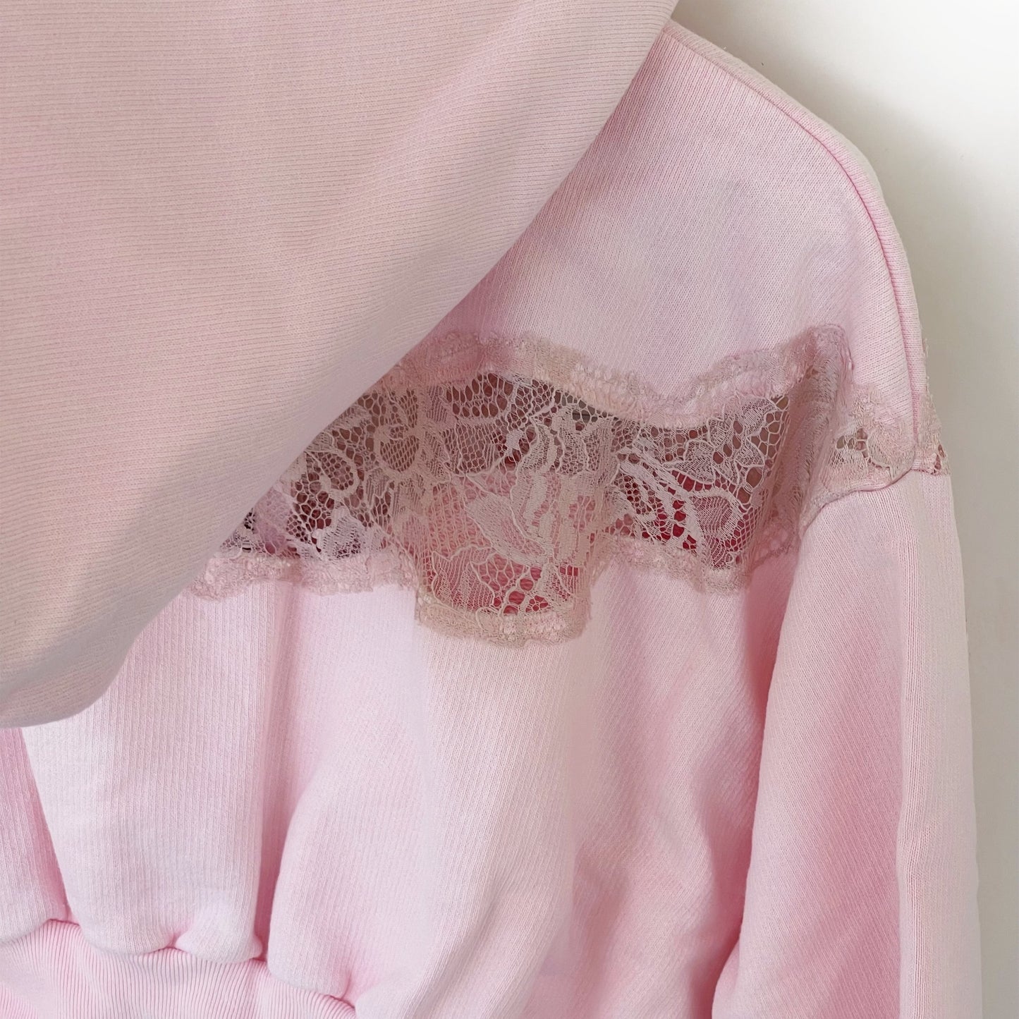 LACE PARKER / PINK / レースフーディー