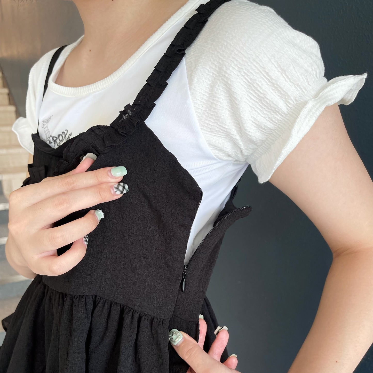 Ruffled Sleeveless Volume Dress / Black / ラッフルスリーブレスワンピース