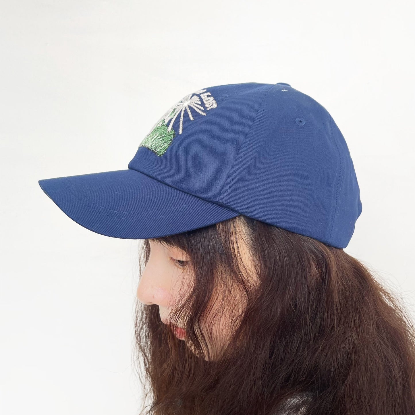 LOST & FOUND CAP / NAVY / 刺繍キャップ