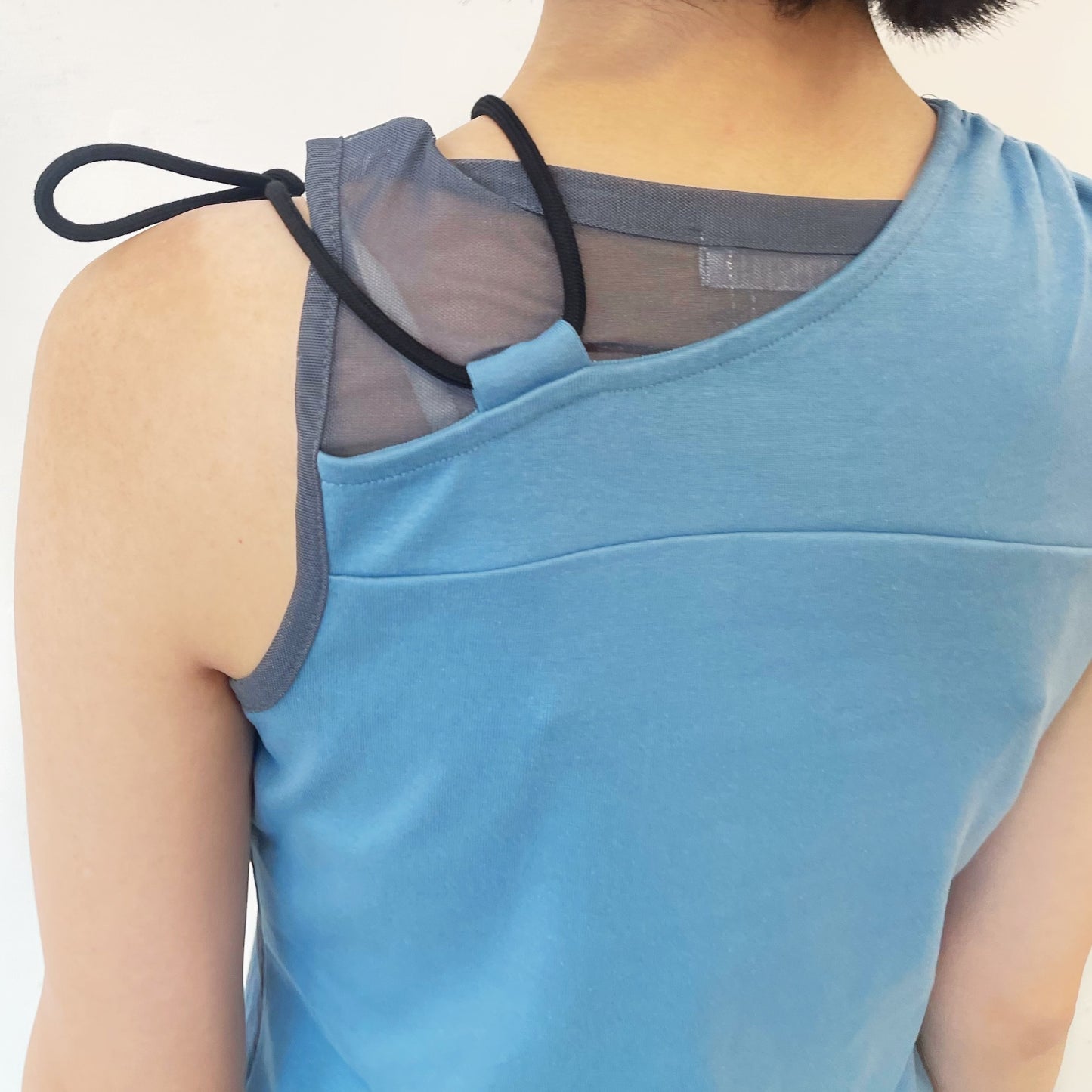 Panelled shiring top / blue / パネルシャーリングトップ