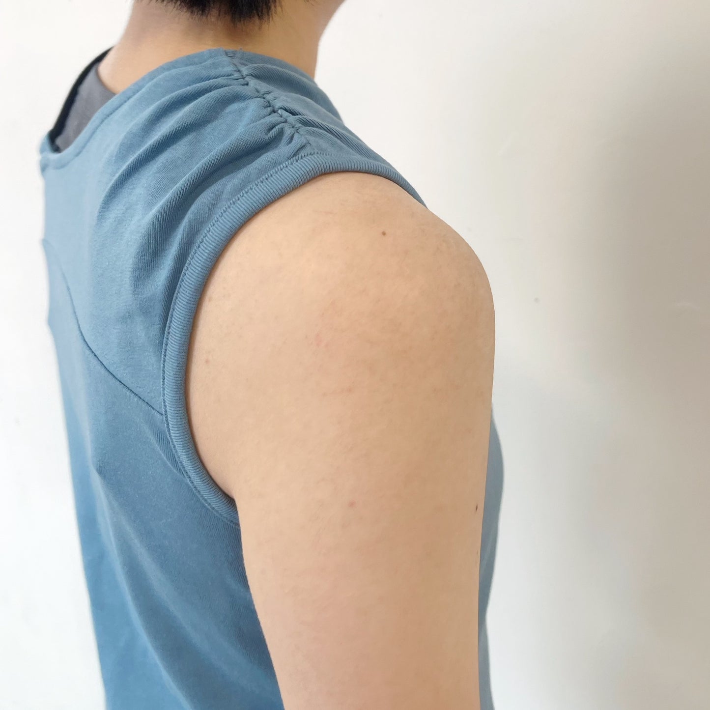 Panelled shiring top / blue / パネルシャーリングトップ