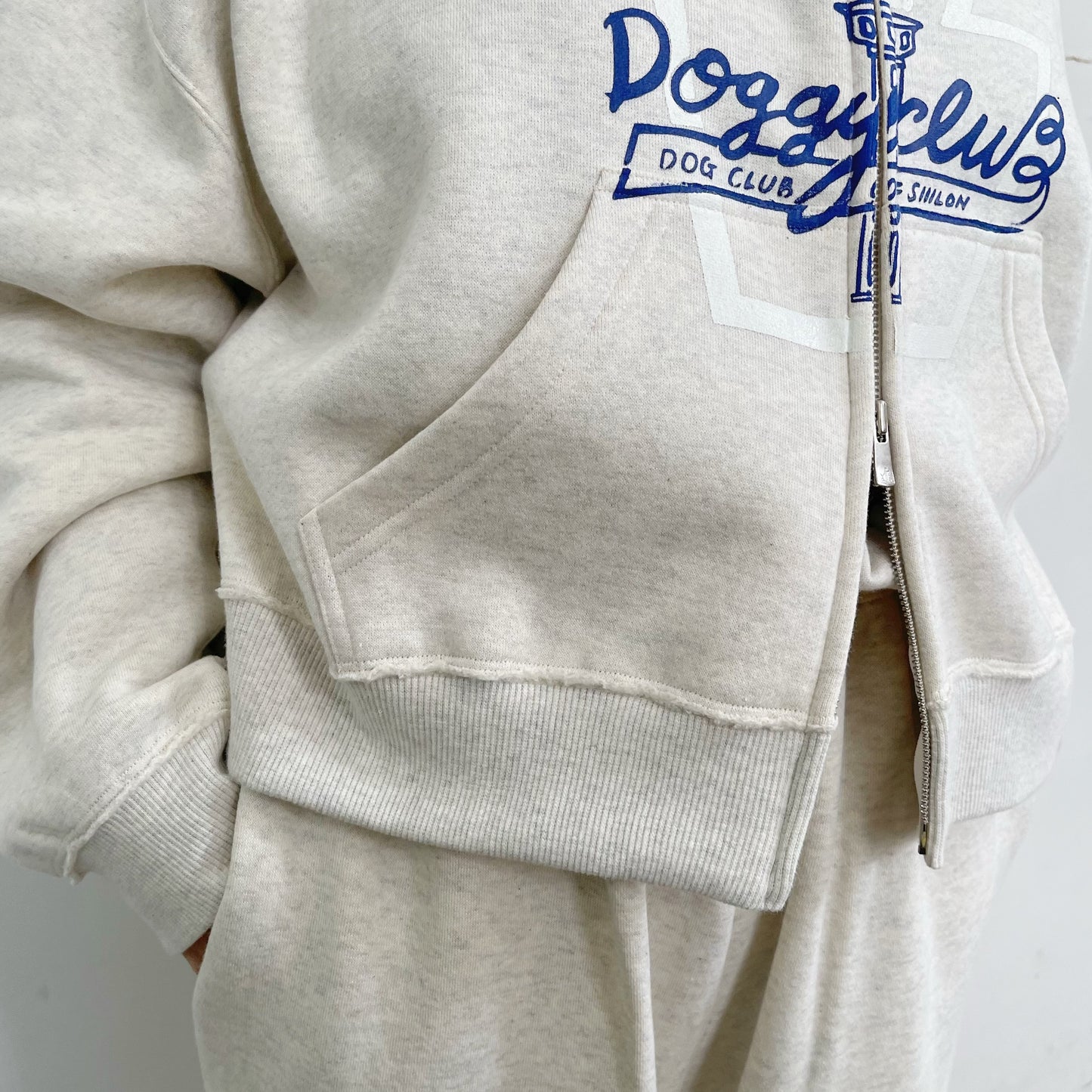Old dog club hoodie / FROST ECRU / ダブルジップフーディー