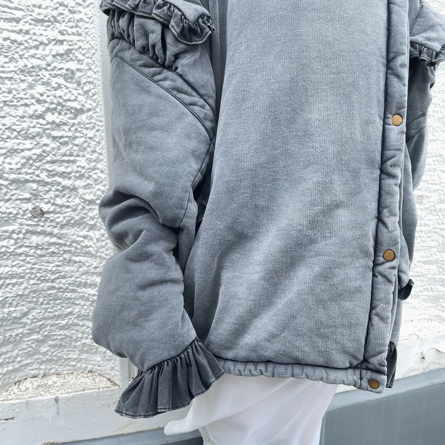 BIG PUFFER FRILL BLOUSON / BLACK / フリルジャケット
