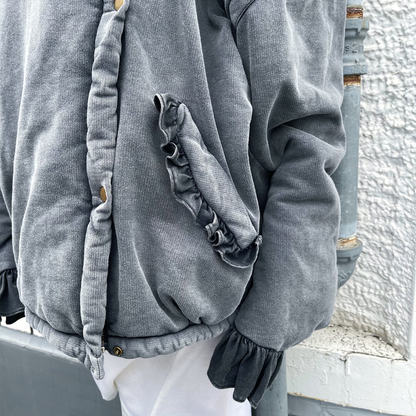 BIG PUFFER FRILL BLOUSON / BLACK / フリルジャケット