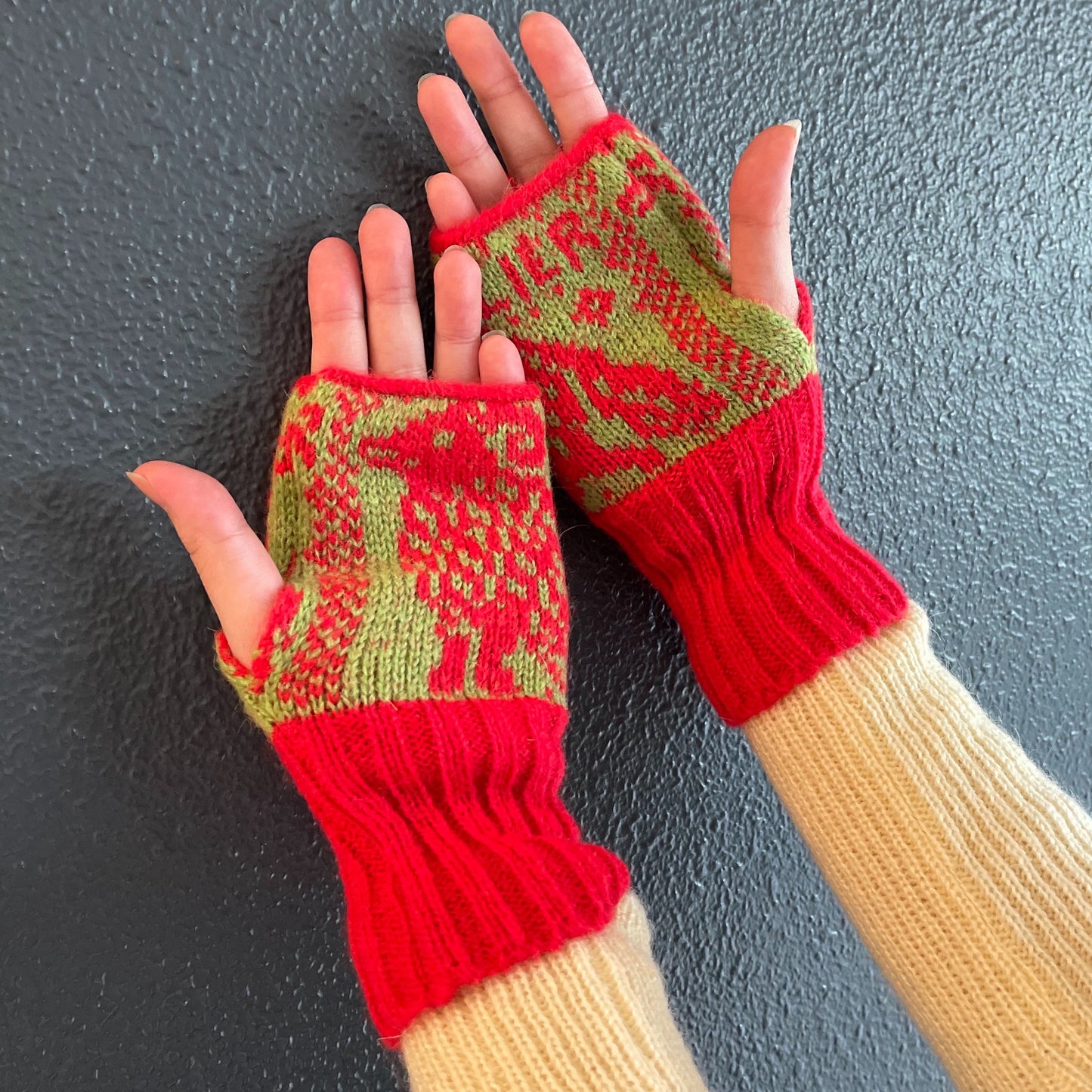 Mittens / Green & Red / ミトン