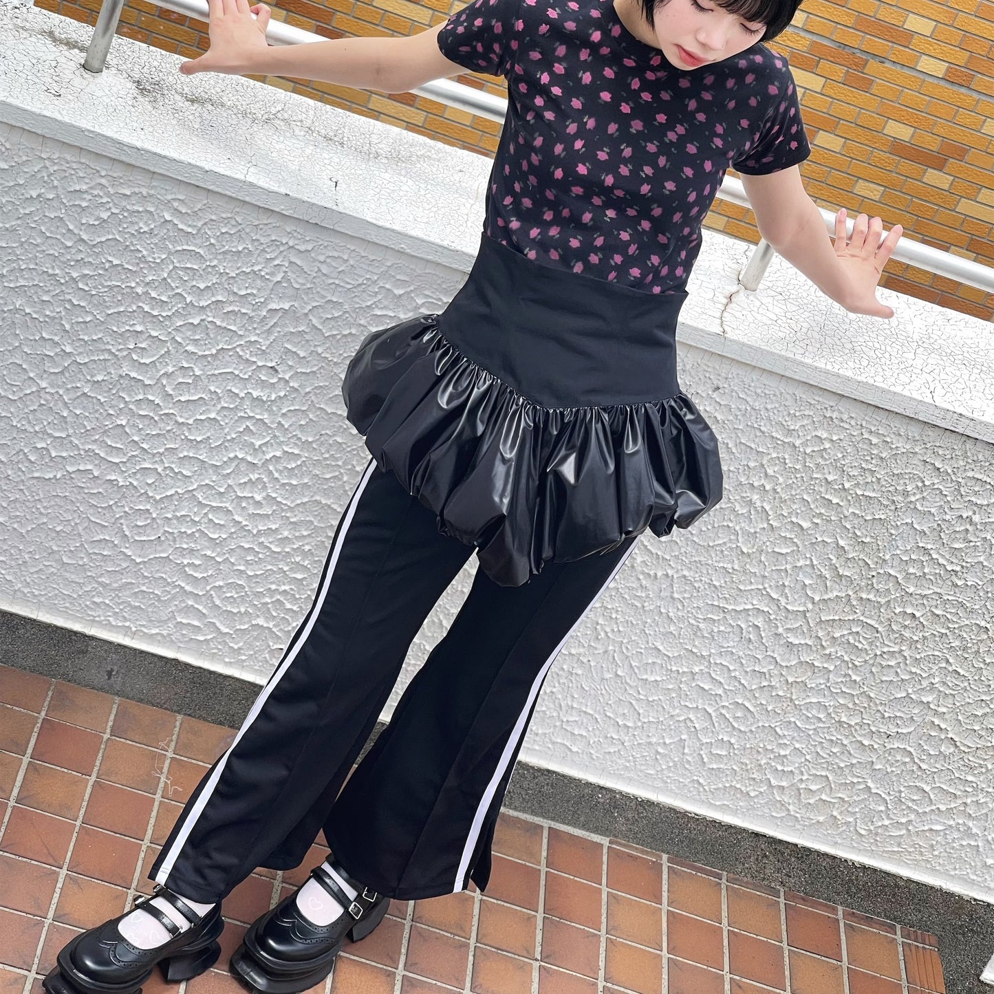 Her track pants / black × white / トラックパンツ