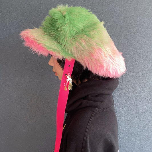 ROXANNE FUR CASQUETTE HIZUME / PINK × GREEN / フェイクファーキャスケット