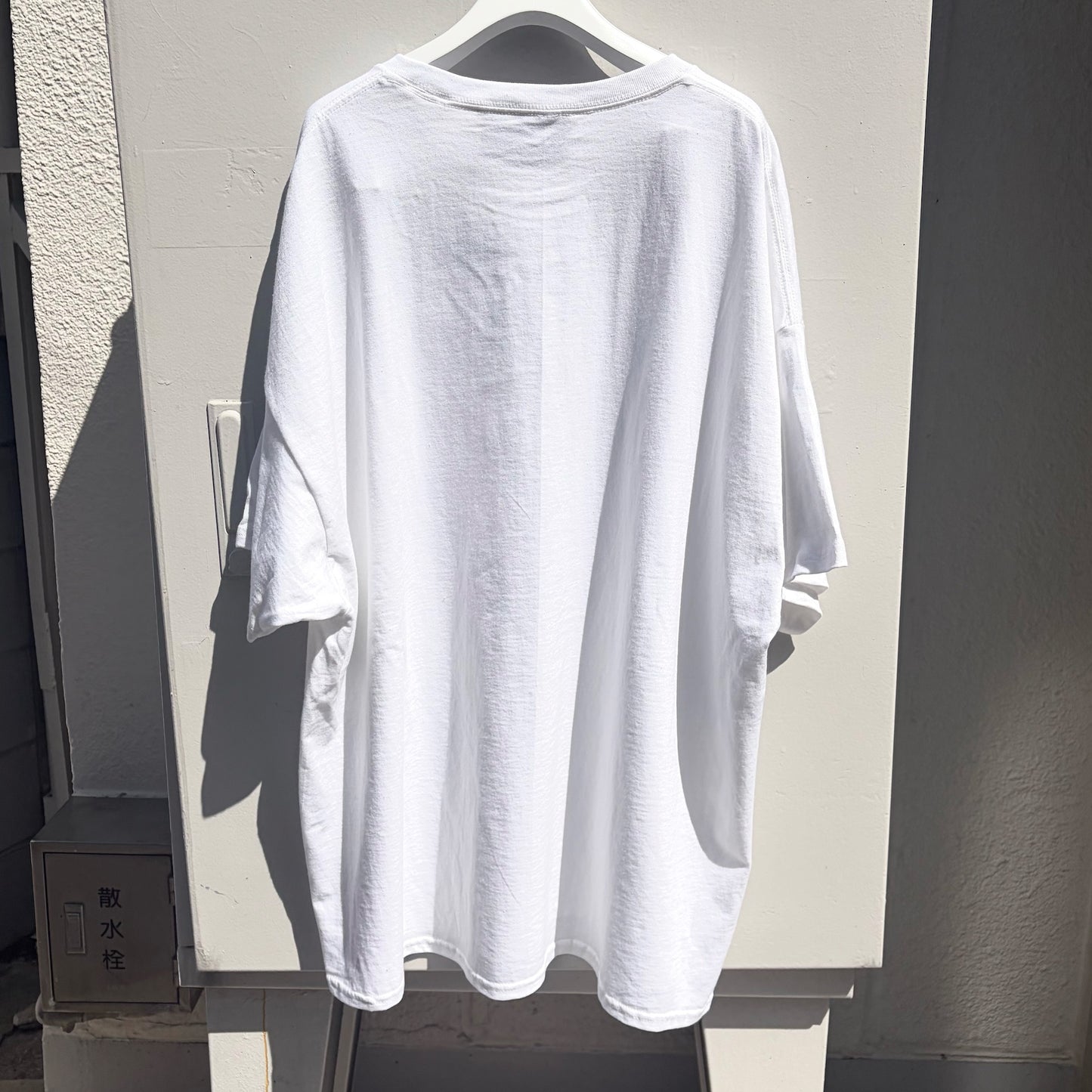 WEDDING DAY T-SHIRT / WHITE / グラフィックTシャツ