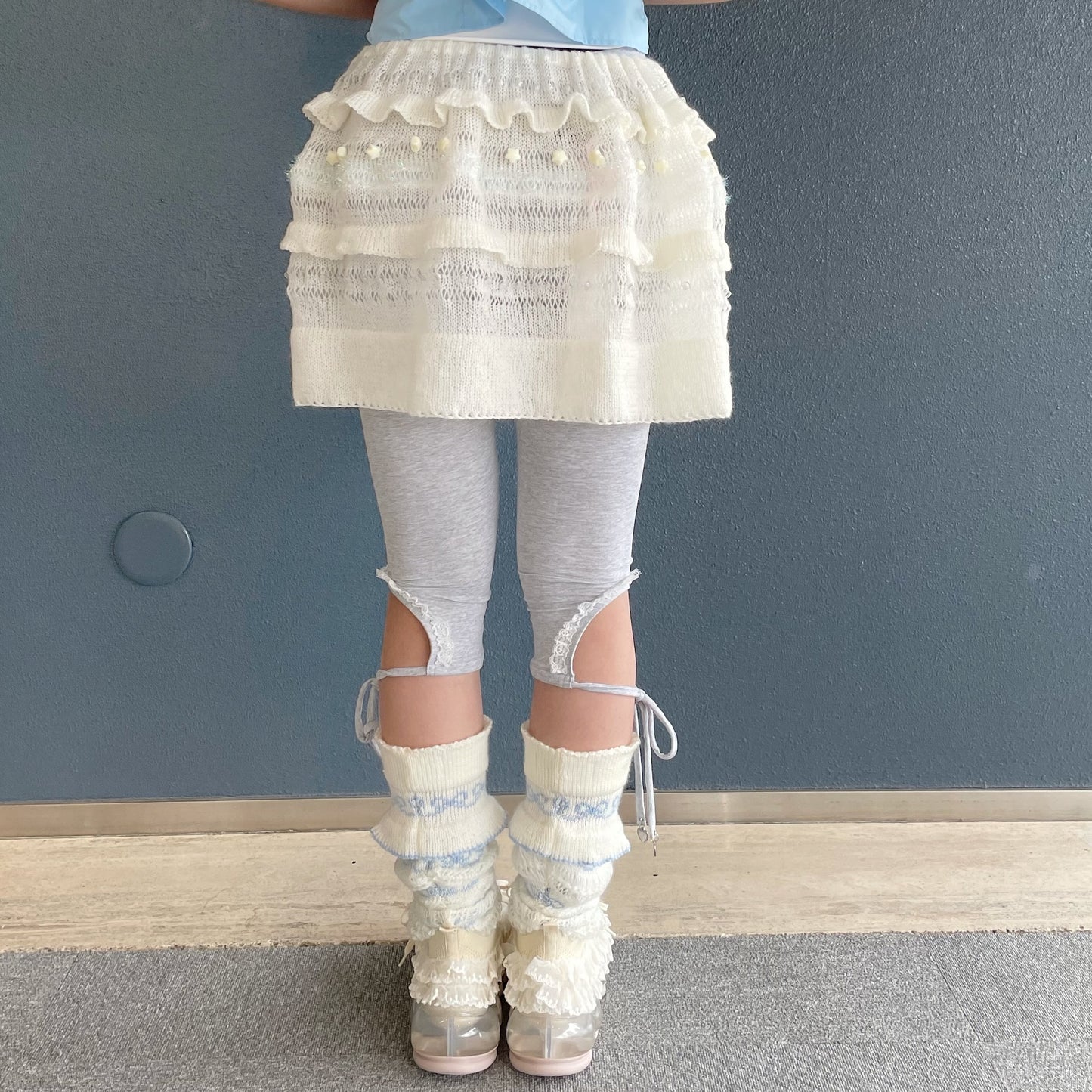 Knitted frill short skirt / White / ニットフリルショートスカート