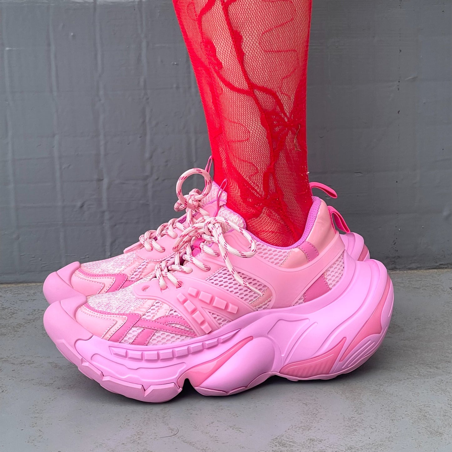 MULTIVERSE Ⅱ / PINK / MIKIOSAKABEスニーカー