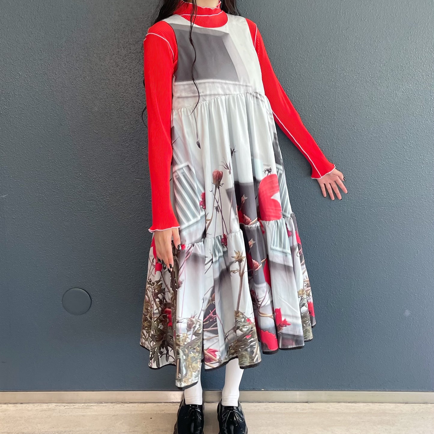 REVERSIBLE GATHER ONE-PIECE / FLOWER x BLACK / リバーシブルギャザーワンピース
