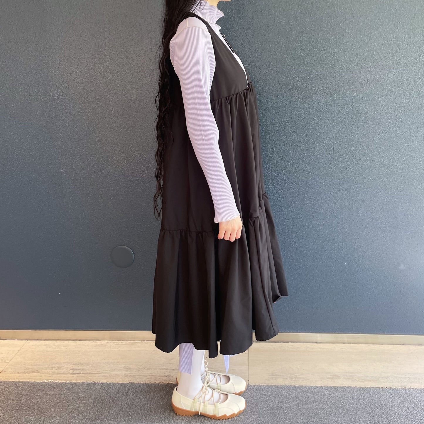 REVERSIBLE GATHER ONE-PIECE / FLOWER x BLACK / リバーシブルギャザーワンピース