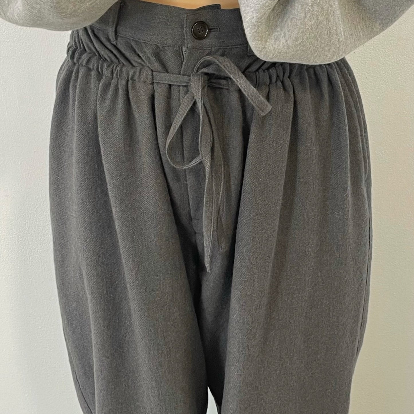 Wring daily pants / GRAY / ギャザーワイドパンツ