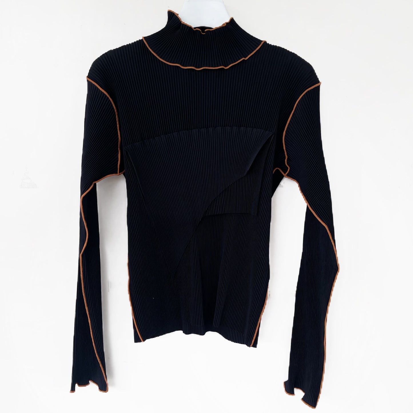 TODO WAVE LONG SLEEVE TOP*HIGH NECK TYPE / BLACK / ウェーブロングスリーブトップ