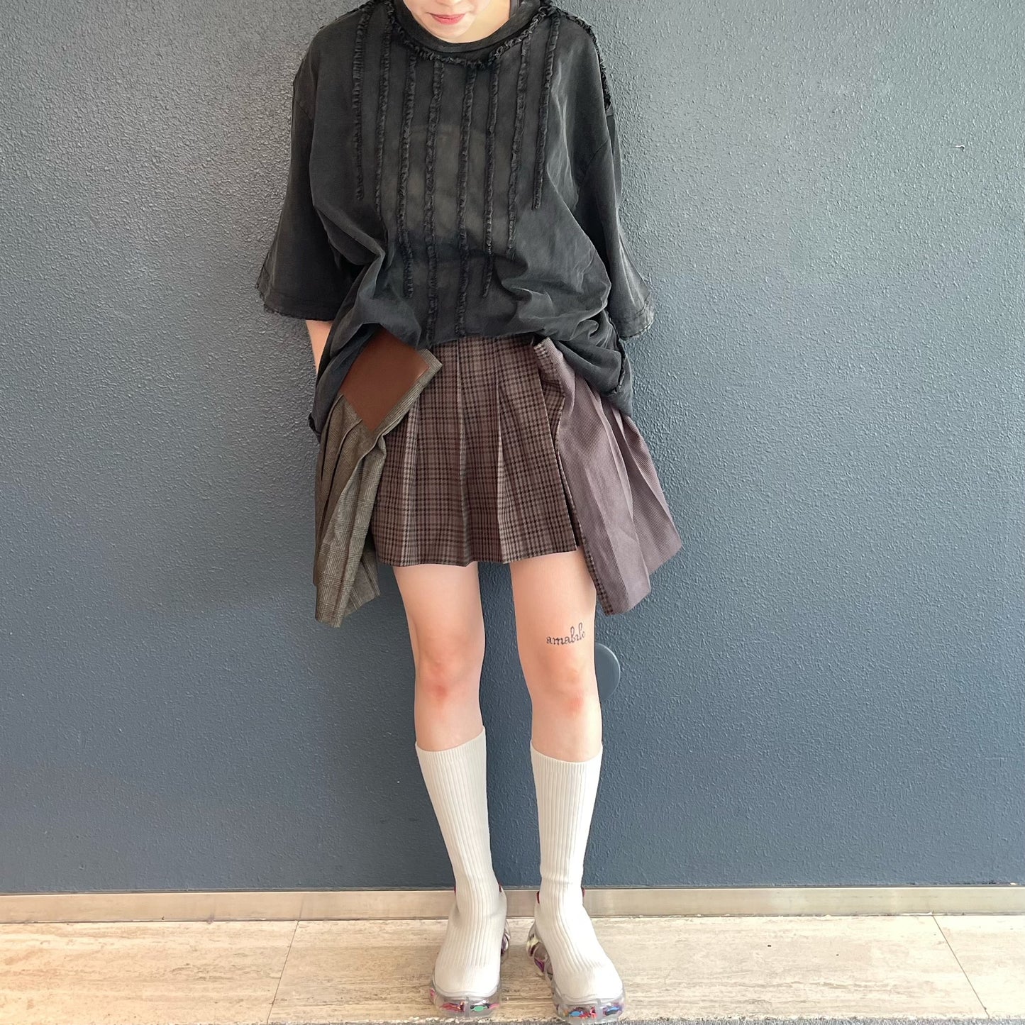 BUG PLEATS SKIRT MINI / GRAY / ドッキングスカート