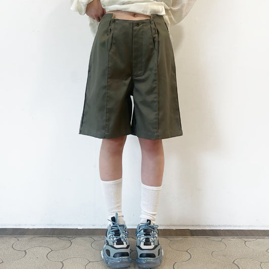 Square Pipe Short Pants / Olive / スクエアパイルショートパンツ