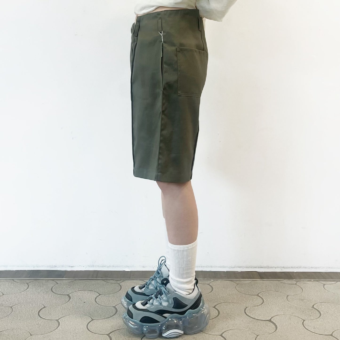 Square Pipe Short Pants / Olive / スクエアパイルショートパンツ