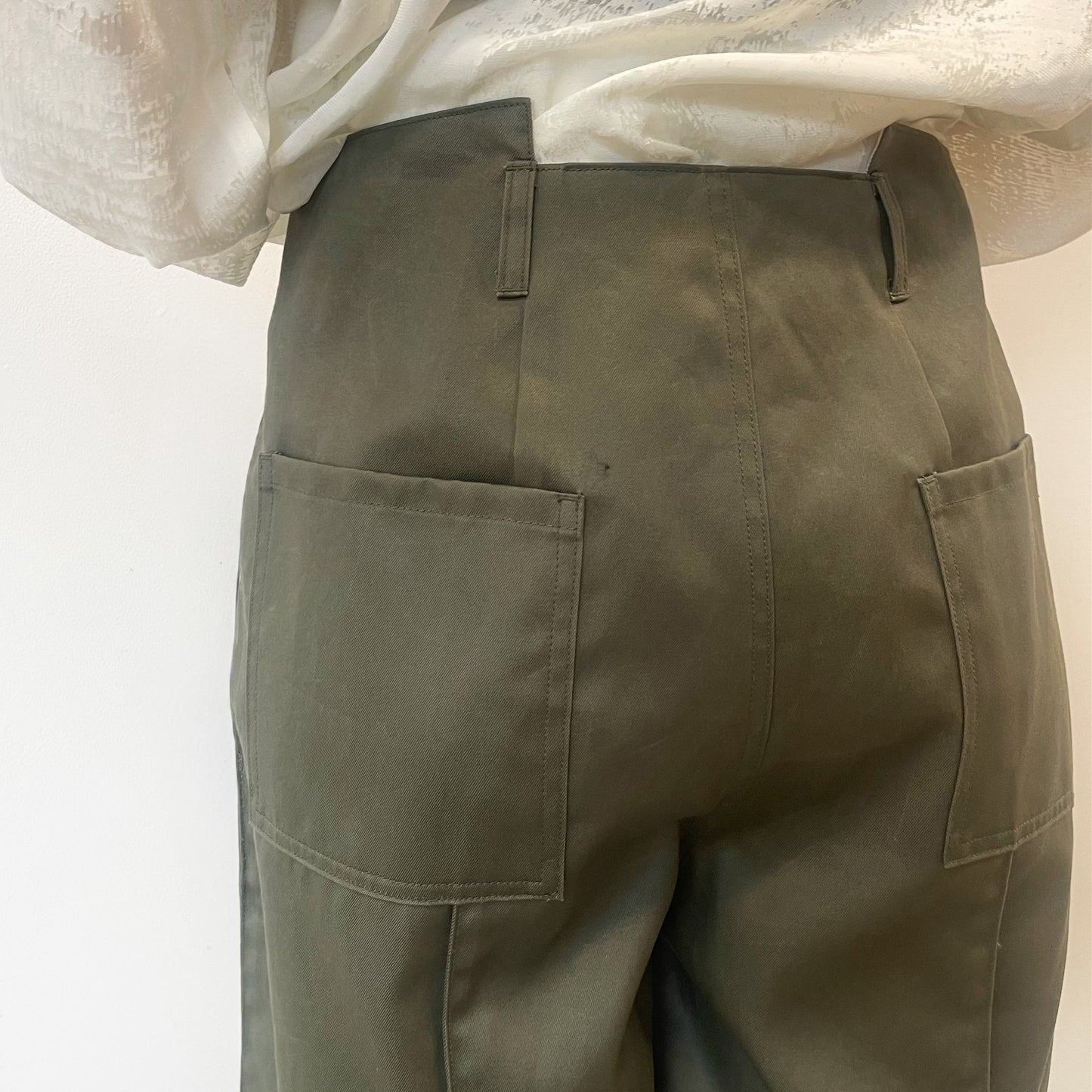 Square Pipe Short Pants / Olive / スクエアパイルショートパンツ