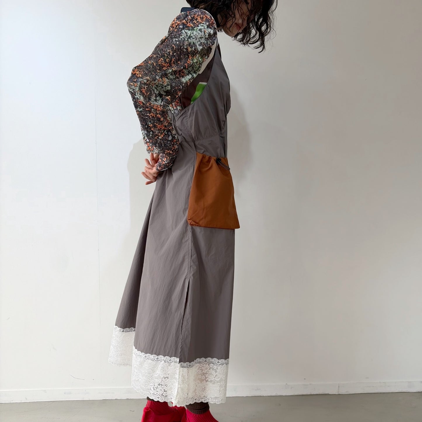 LACE GIMMICK ONE-PIECE / GRAY / レースギミックワンピース