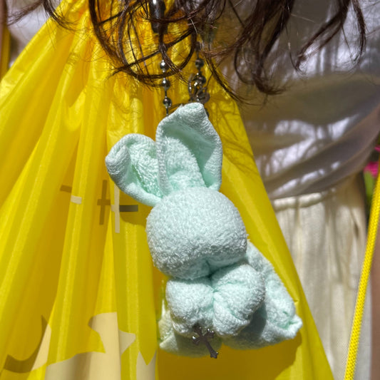 【SHEEP SOUVENIR】towel creature key chain / rabbit / pale green / タオルキーチェーン