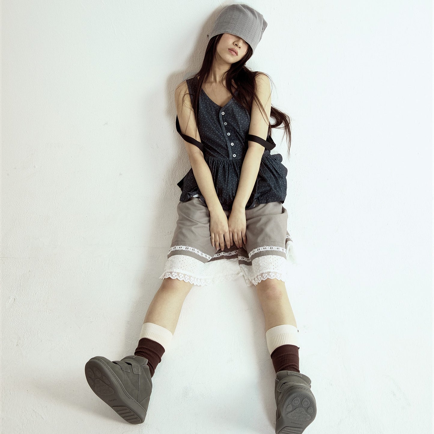 LACE SHORTS / COCOA / レースショーツ