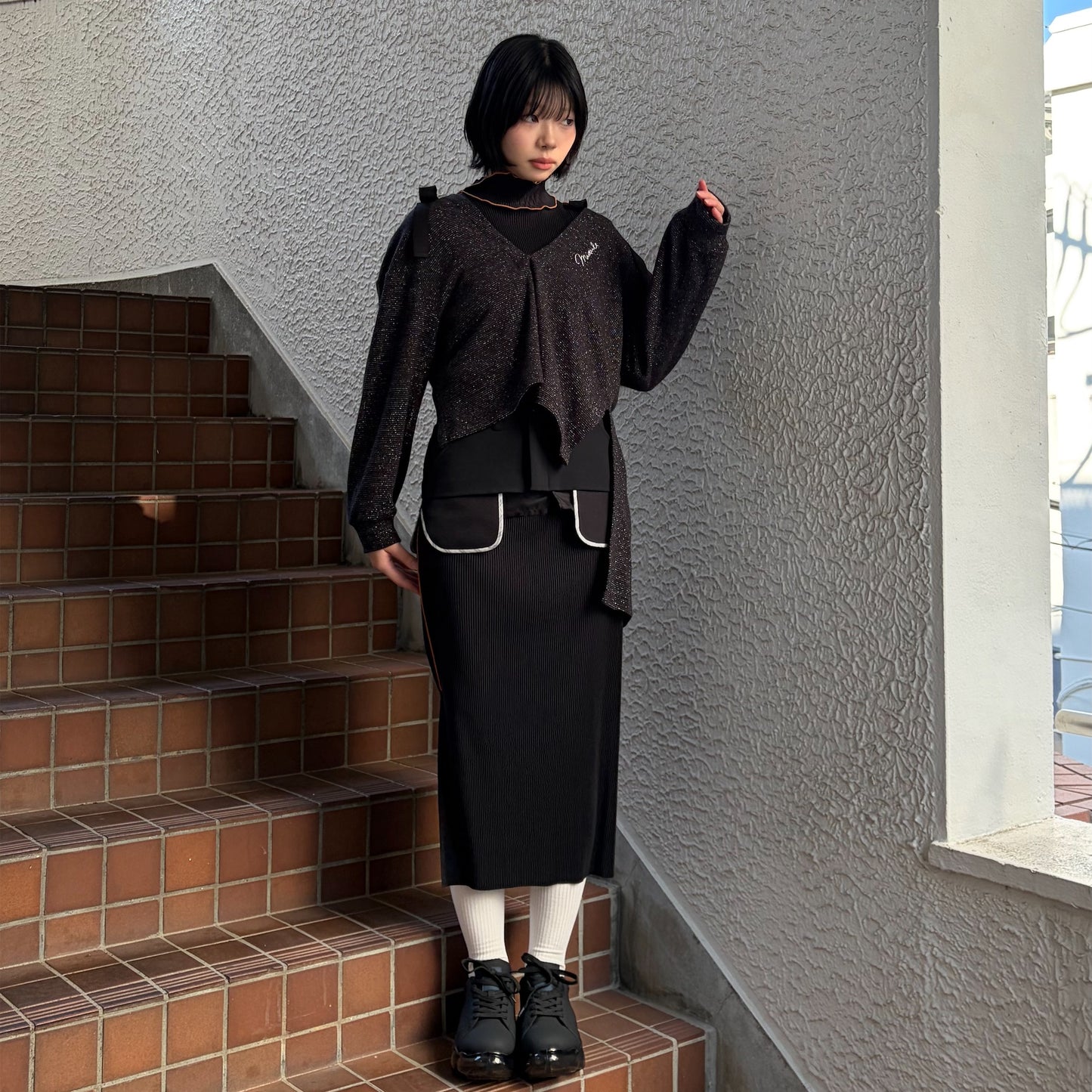 Asymmetry Lame Knit / Black / アシンメトリーラメニット