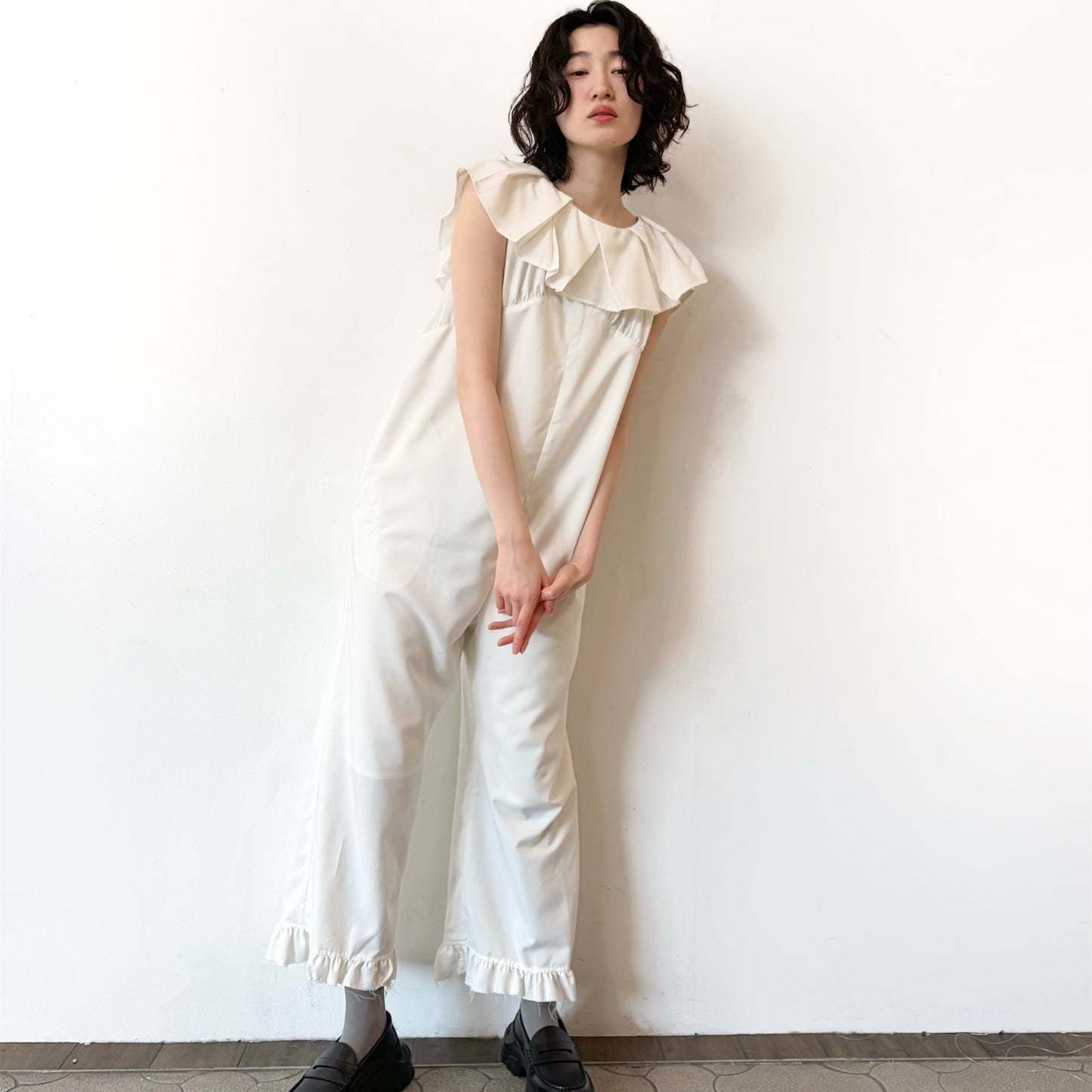 Angel Scapular Jumpsuit / OFF WHITE / ラッフルジャンプスーツ