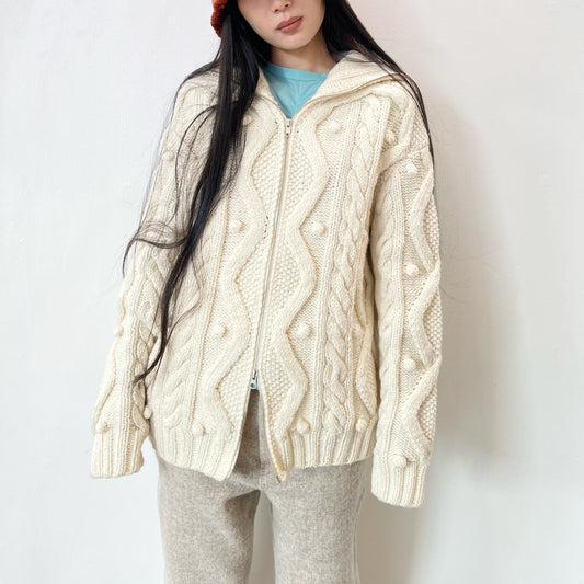cardigan / white / ダイヤのカーディガン