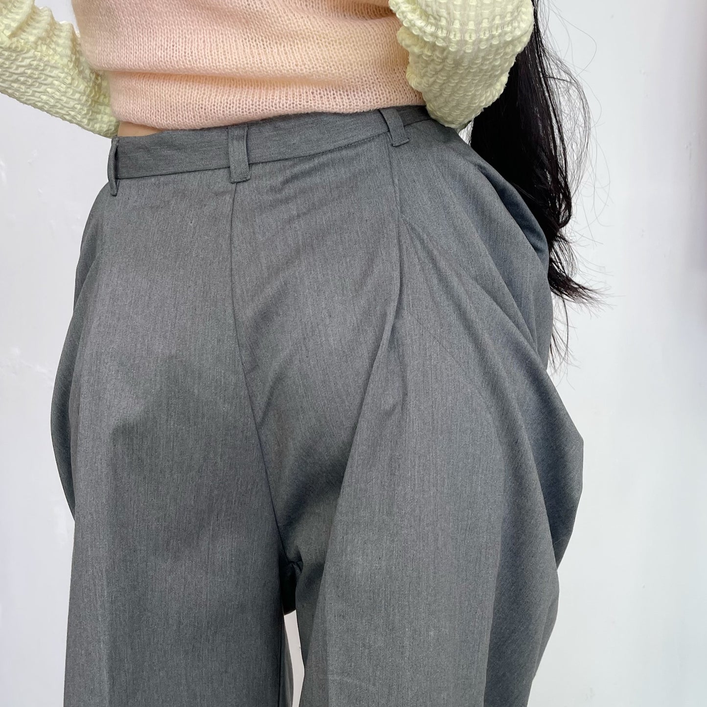 drape pants / gray / しわパンツ