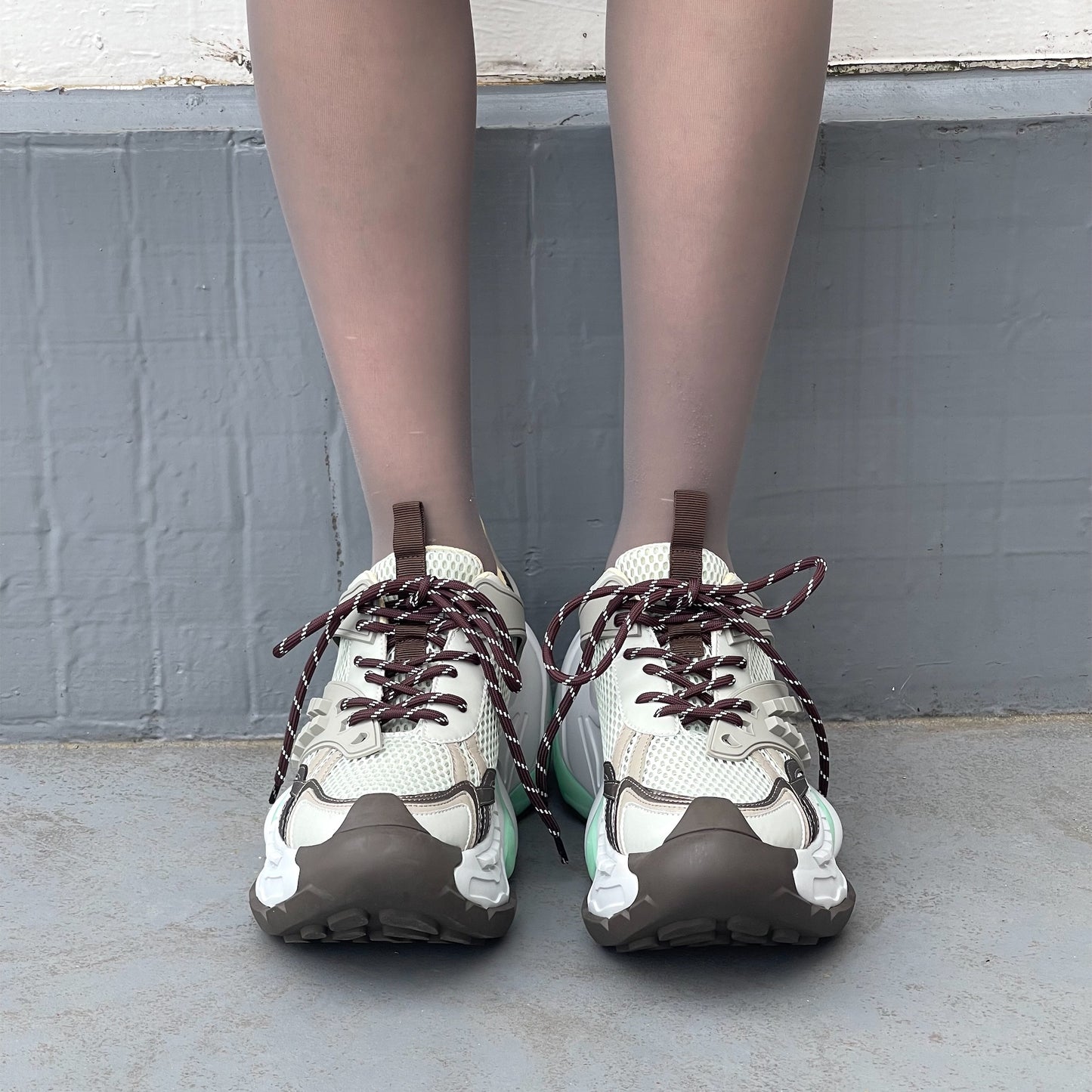 MULTIVERSE Ⅱ / ASH / MIKIOSAKABEスニーカー