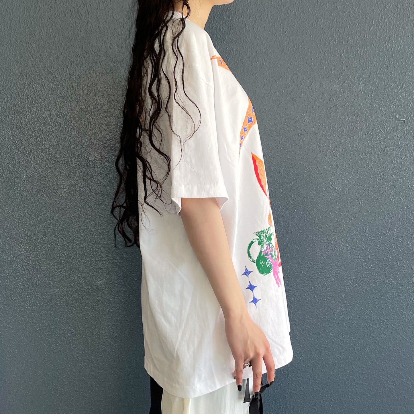 A LITTLE TRAUMA T-SHIRT BIOWASHED / WHITE / グラフィックTシャツ