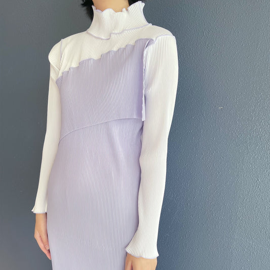 SPIRAL WAVE LONG SLEEVE DRESS *HIGH NECK TYPE / LAVENDER / プリーツハイネックドレス