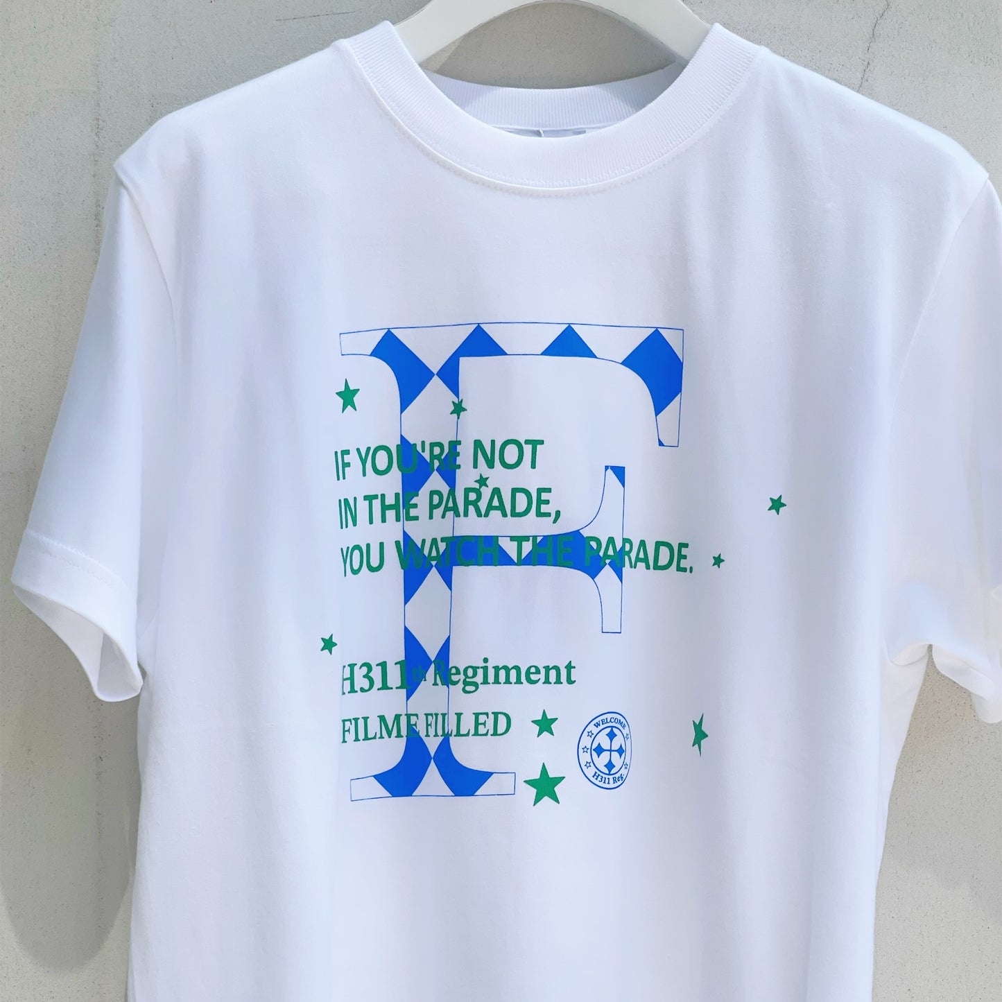 F Parade T / White / オリジナルグラフィックTシャツ