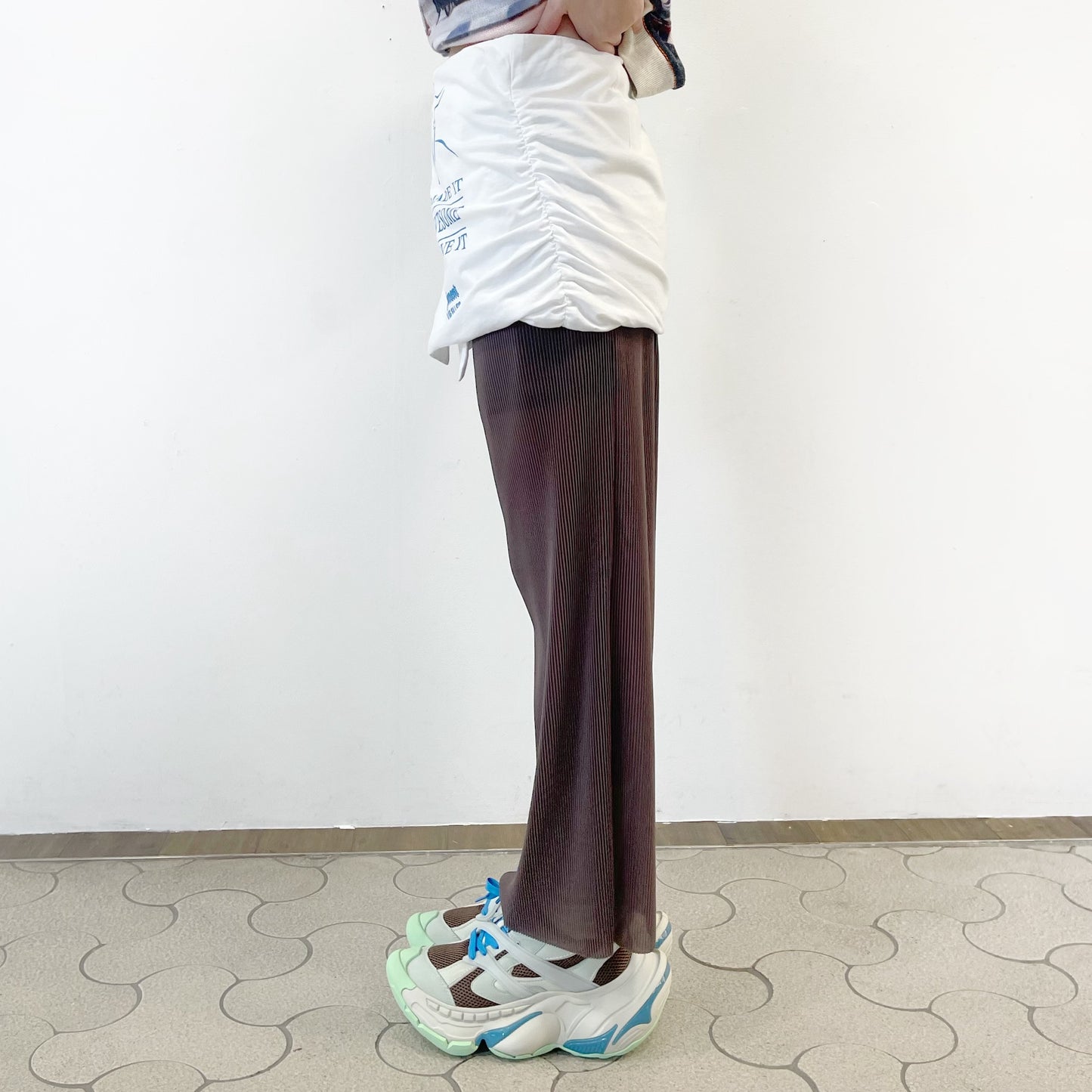 T Wrap Skirt / White / グラフィックラップスカート