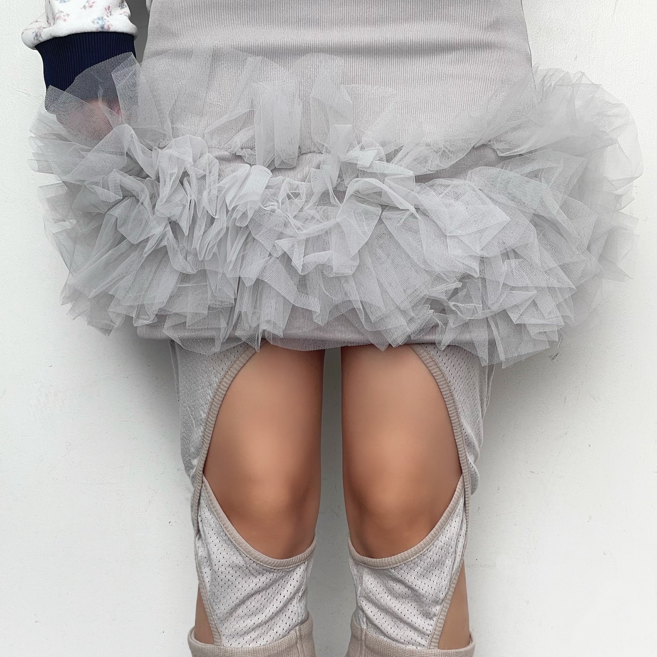 ★fa.er.ie★jersey volume tulle skirt (grey)★韓国送料込 fa.er.ie] jersey volume tulle skirt / grey / ジャージー