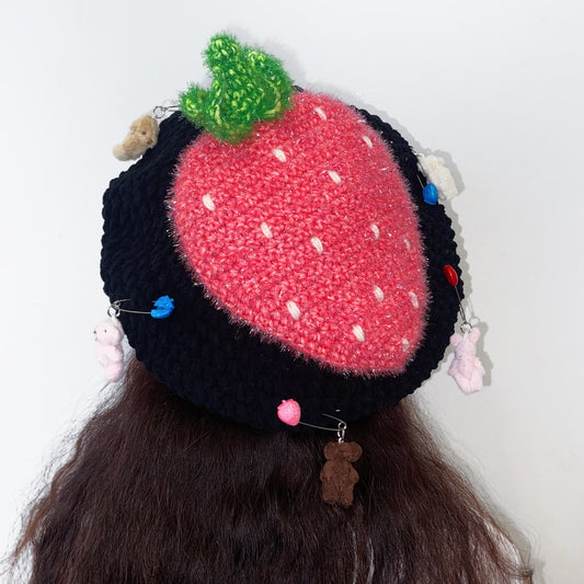 STRAWBERRY KNIT BERET / BLACK / ストロベリーニットベレー
