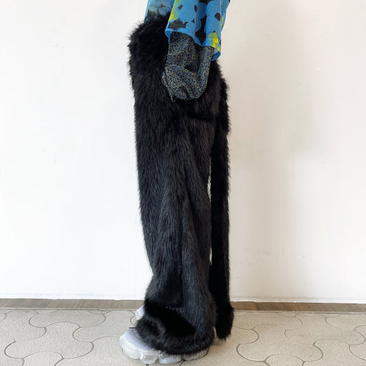 FAUX-FUR DEVIL PANTS / BLACK / フェイクファーパンツ
