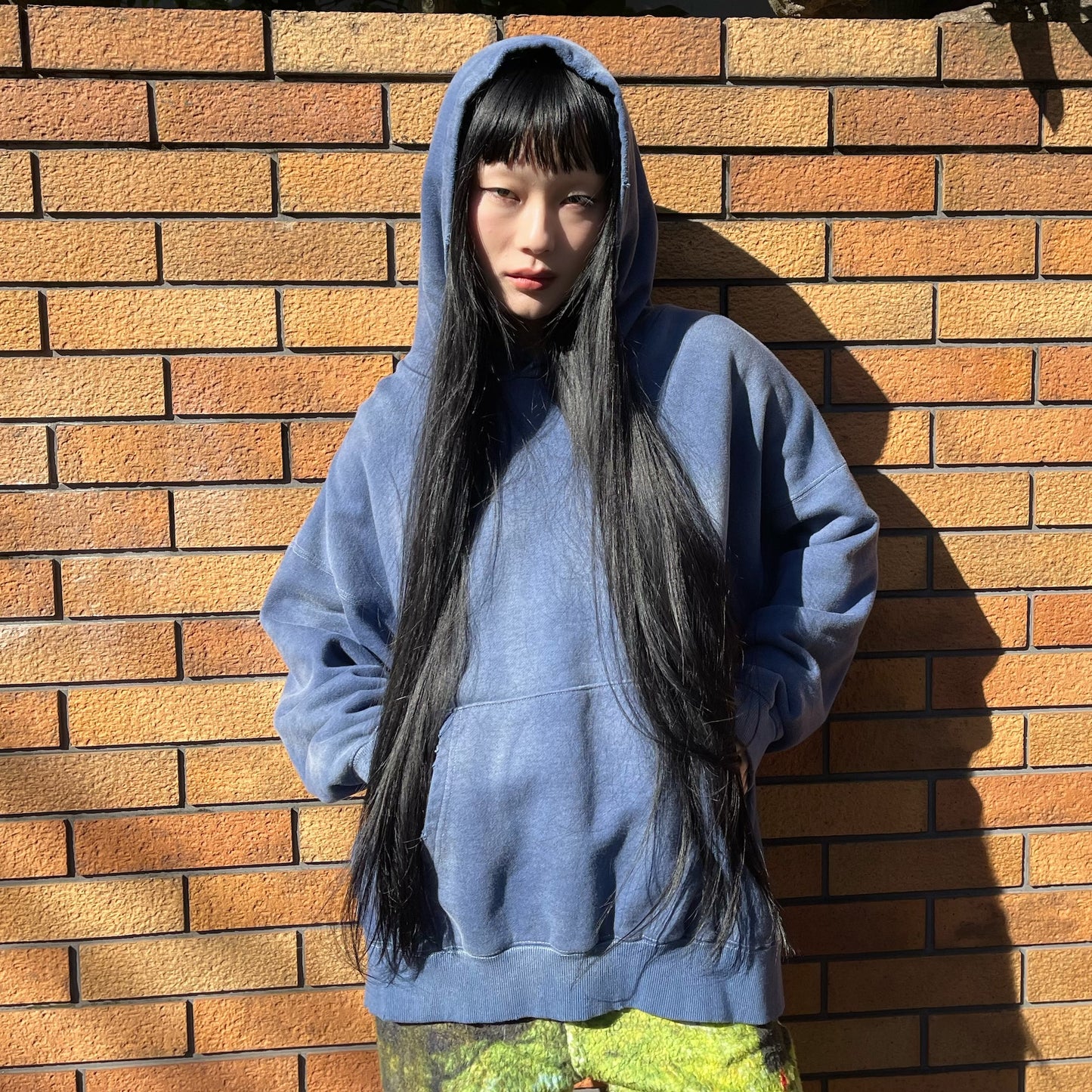 HOODIE/PHOTOCHROMIC/DARKD / BLUE / プリントフーディー