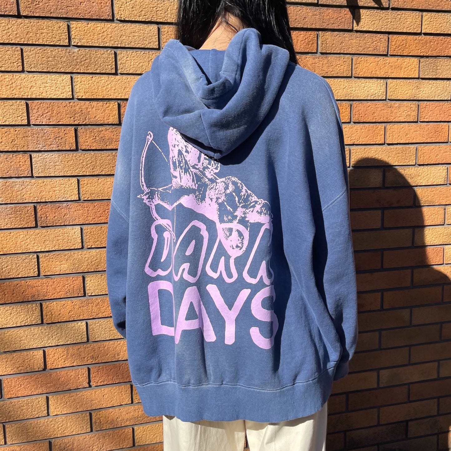 HOODIE/PHOTOCHROMIC/DARKD / BLUE / プリントフーディー