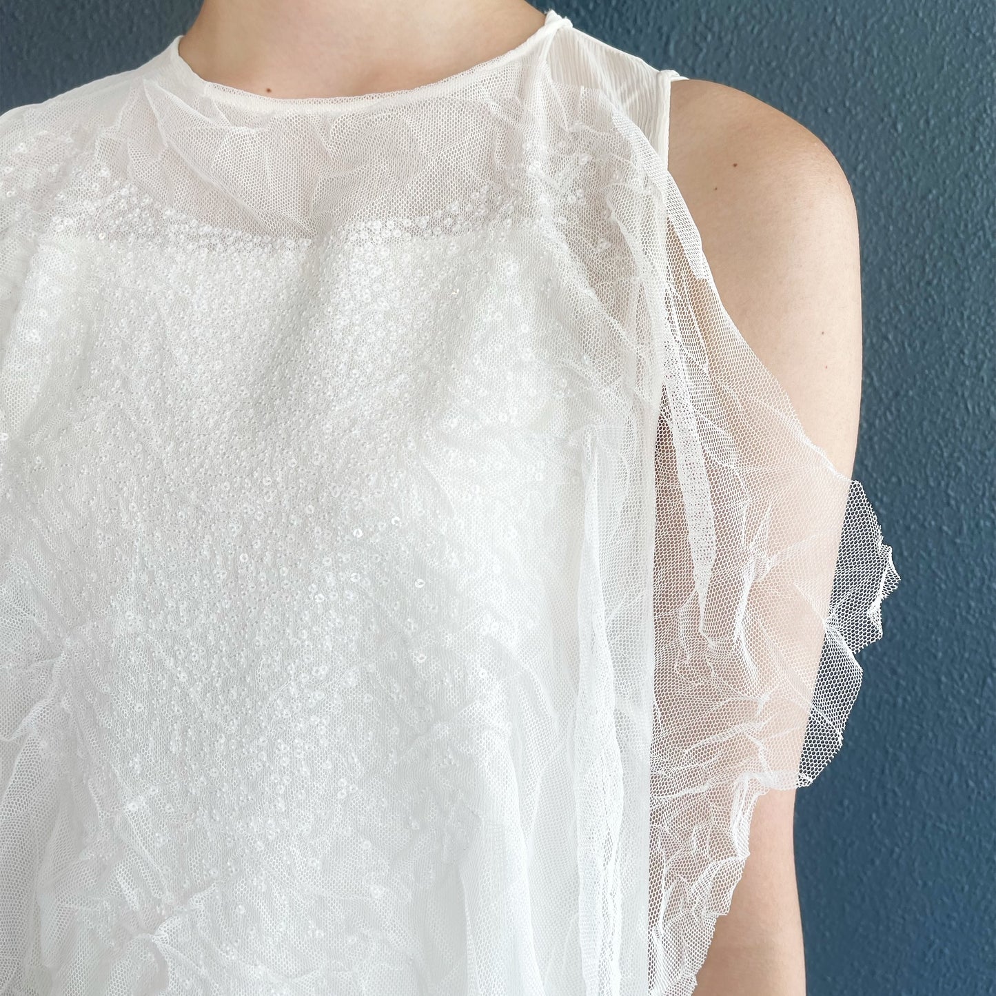 Emma Top / White / スパンコールシフォントップ