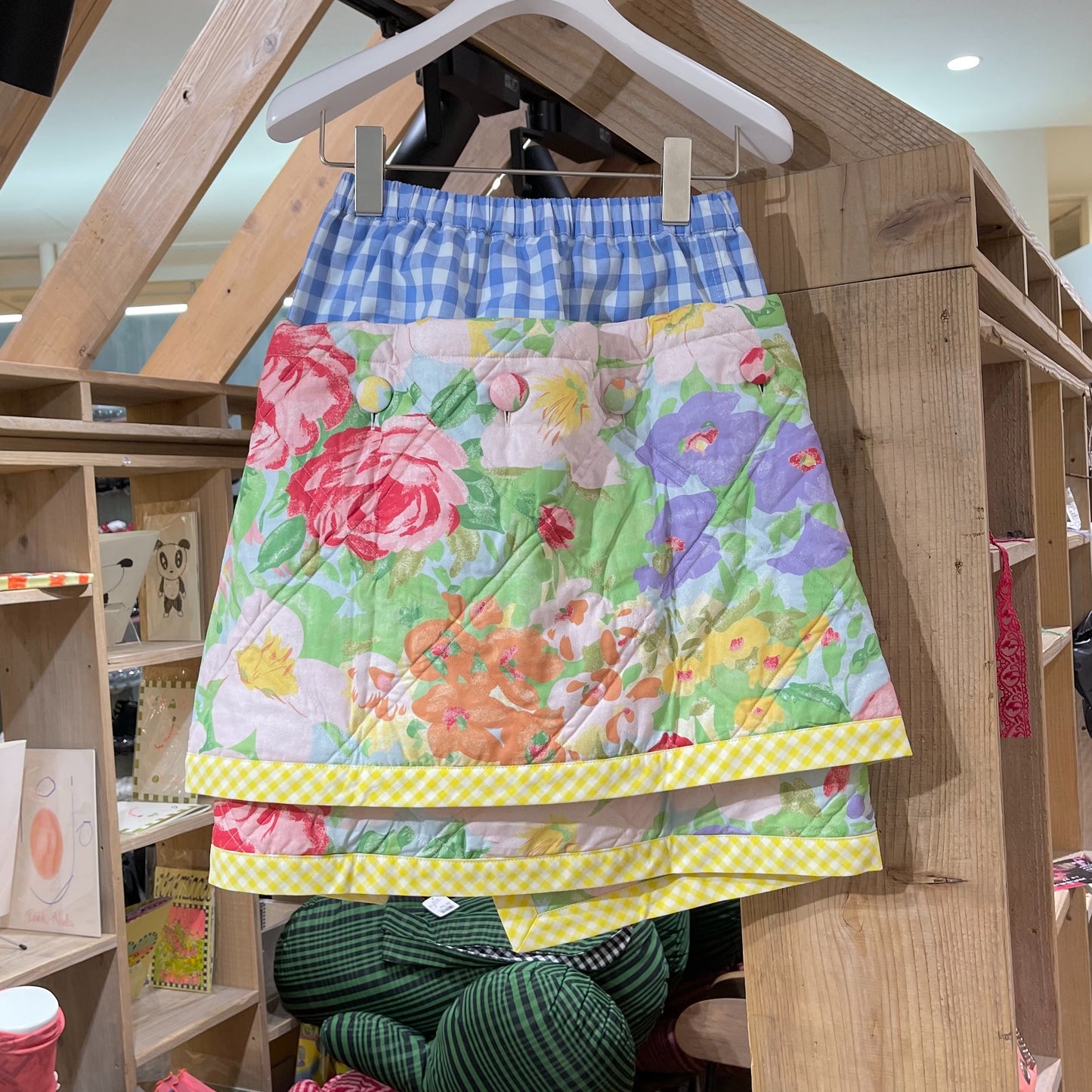 The Final Concealment 02 / Blue With Floral / ショートパンツ