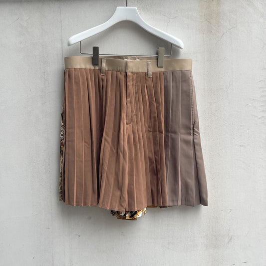 PLEATS SHORT PANTS / BEIGE / プリーツショートパンツ