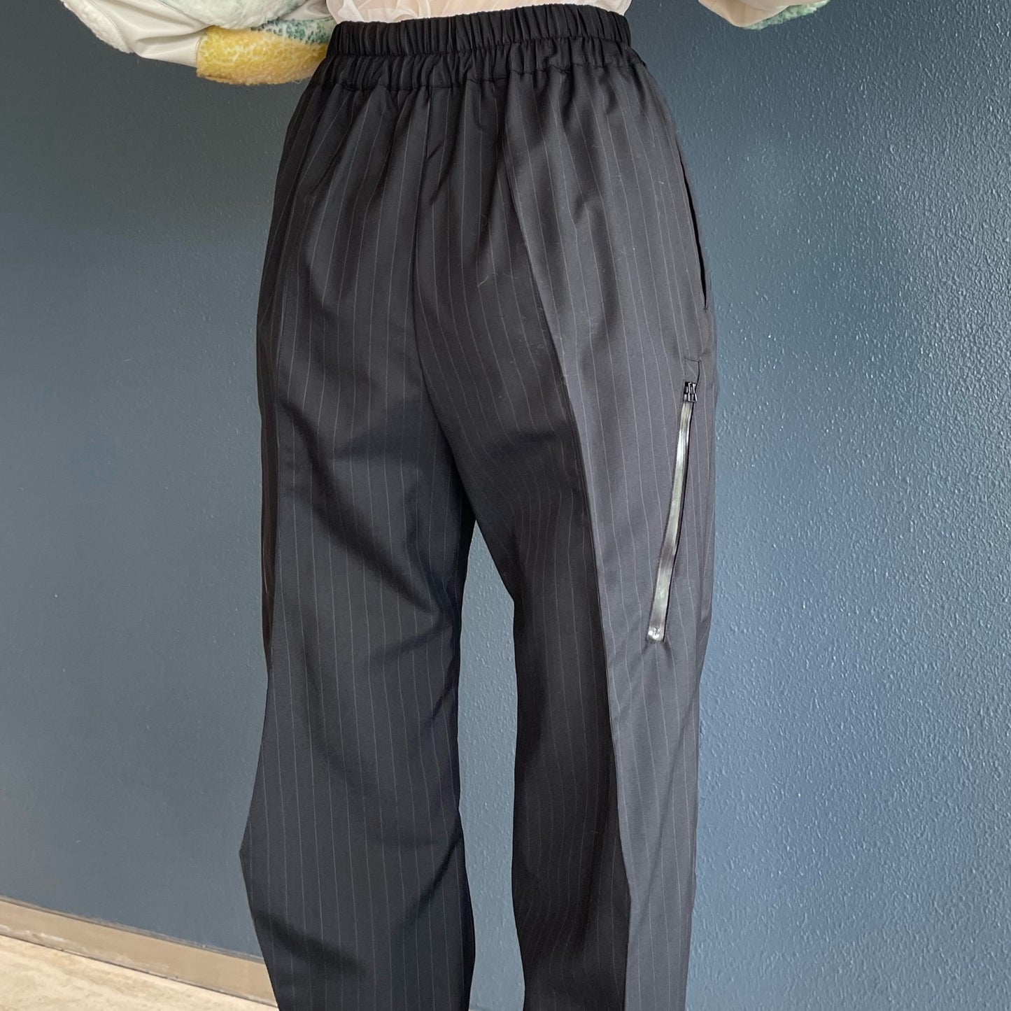Aaron pants / Black stripe / シルエットパンツ