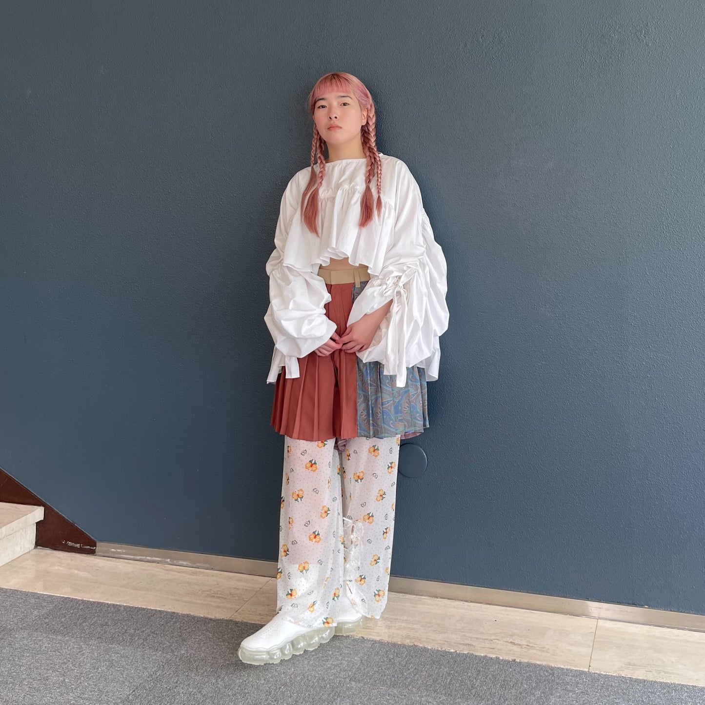 PLEATS SHORT PANTS / BEIGE / プリーツショートパンツ