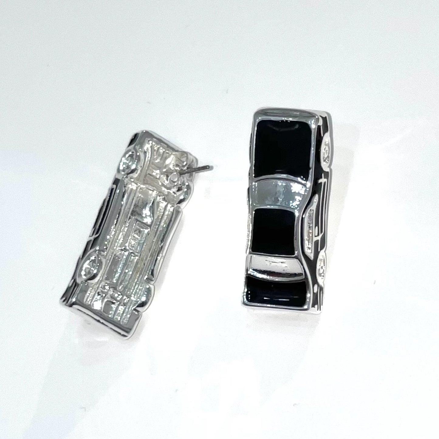 TRAFFIC JAM EARRING / BLACK / カーチャームピアス