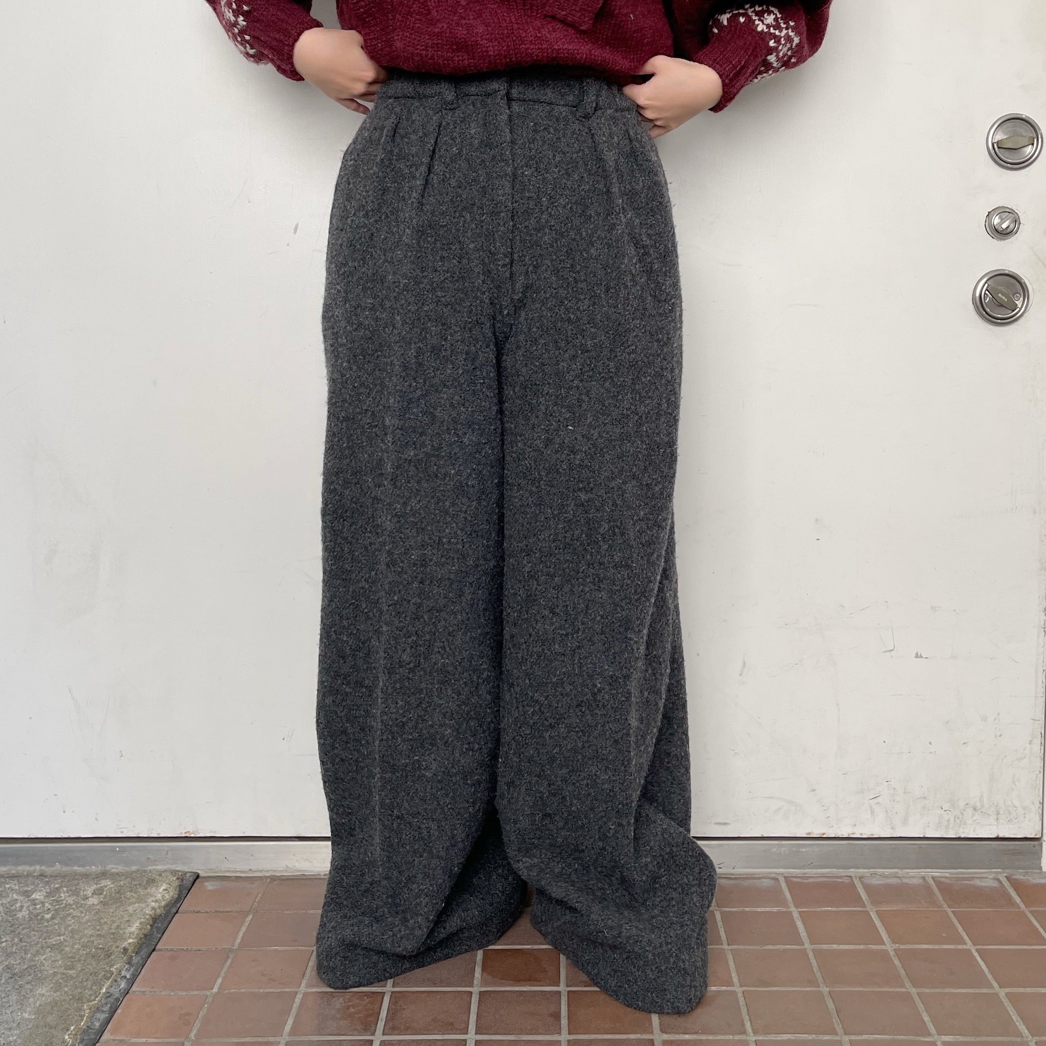 fgulling wool pants / charcoal / ウールスラックス | シープ / SHEEP