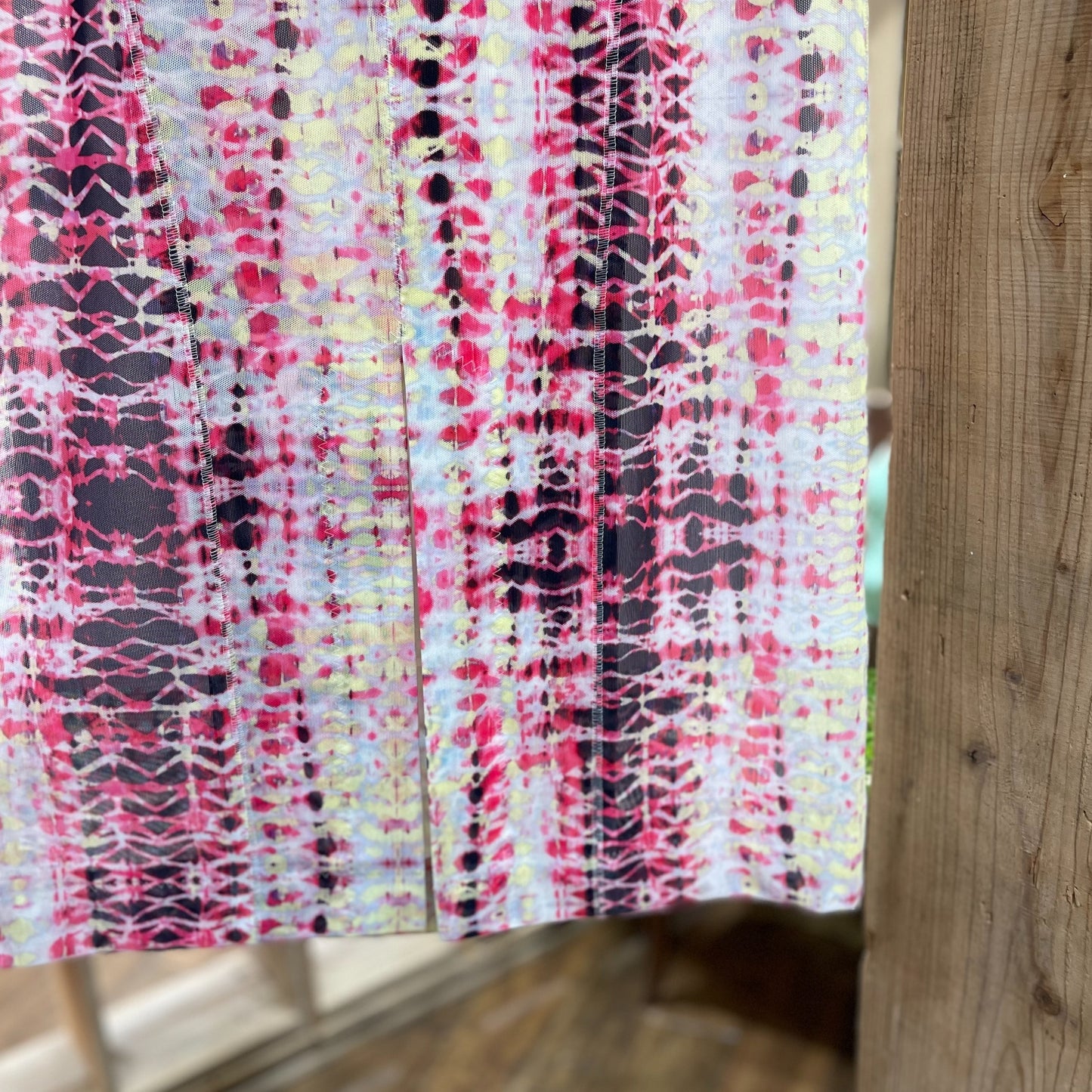 skirt under the skirt / pink / グラフィックスカート