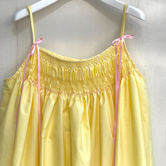 Smocking sleeveless dress / Yellow / スモッキングワンピース