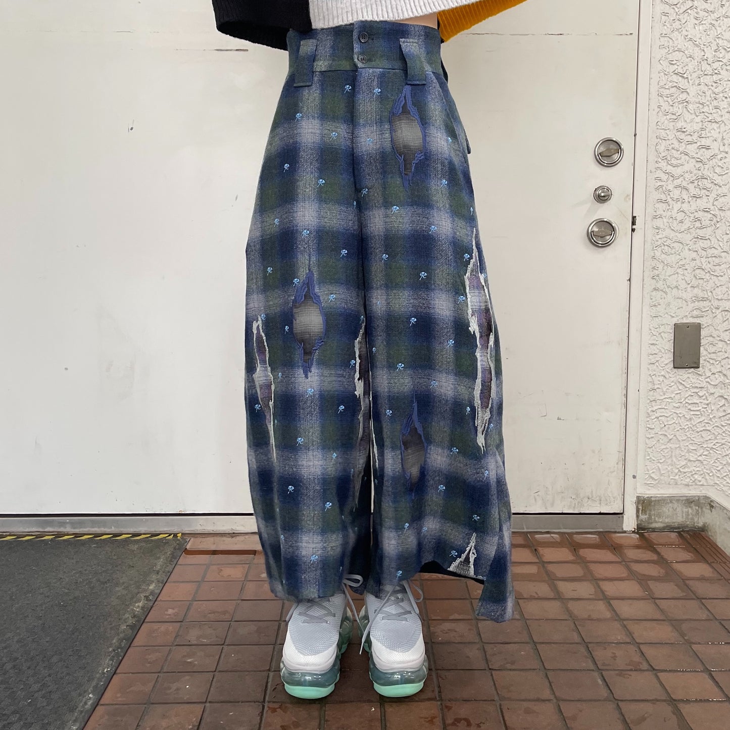 MIKIOSAKABE / WALL PAPER WIDE PANTS / BLUE CHECK / 刺繍